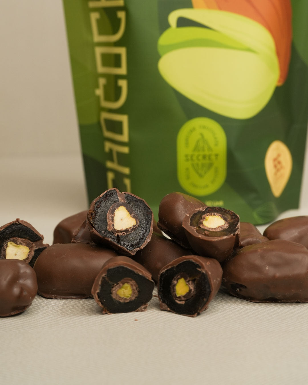 Choco date dark pistachio Pack of 10