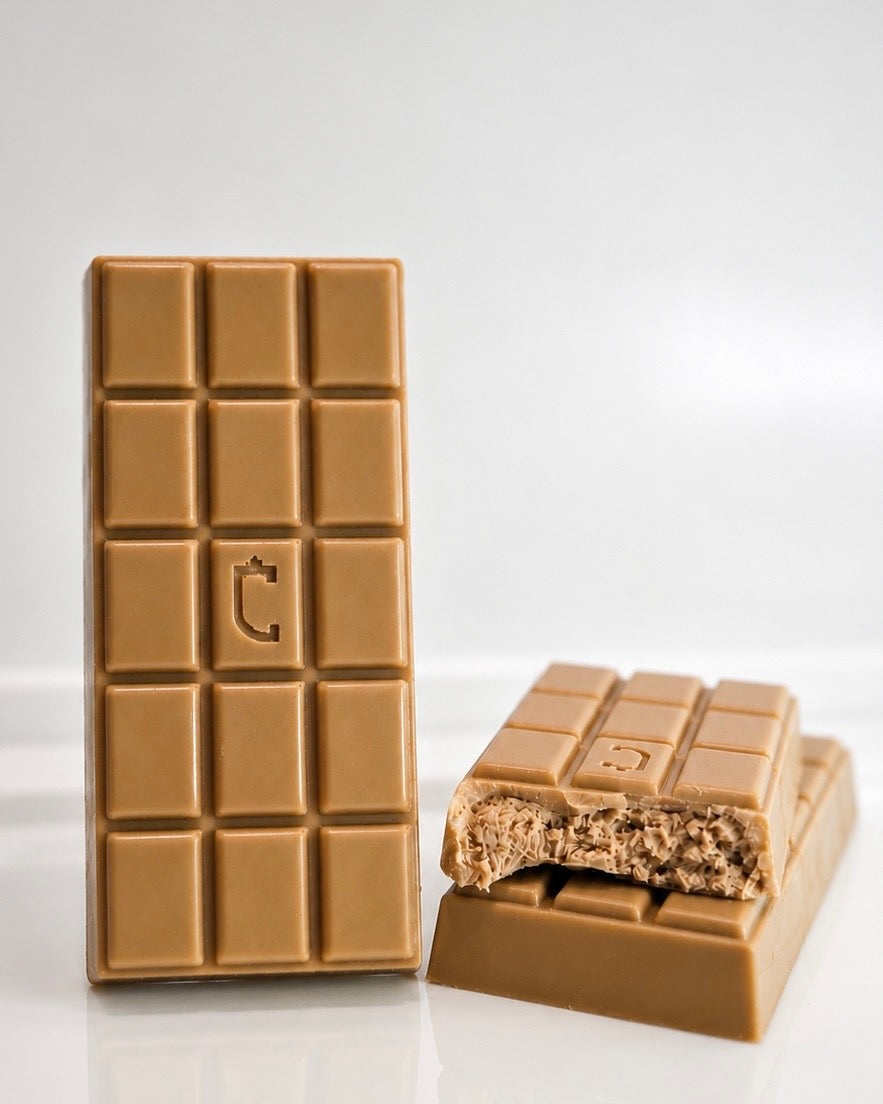 Golden Bueno Bar